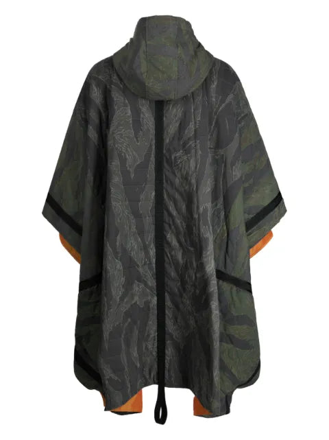 Mostly Heard Rarely Seen camouflage-pattern quilted hooded poncho