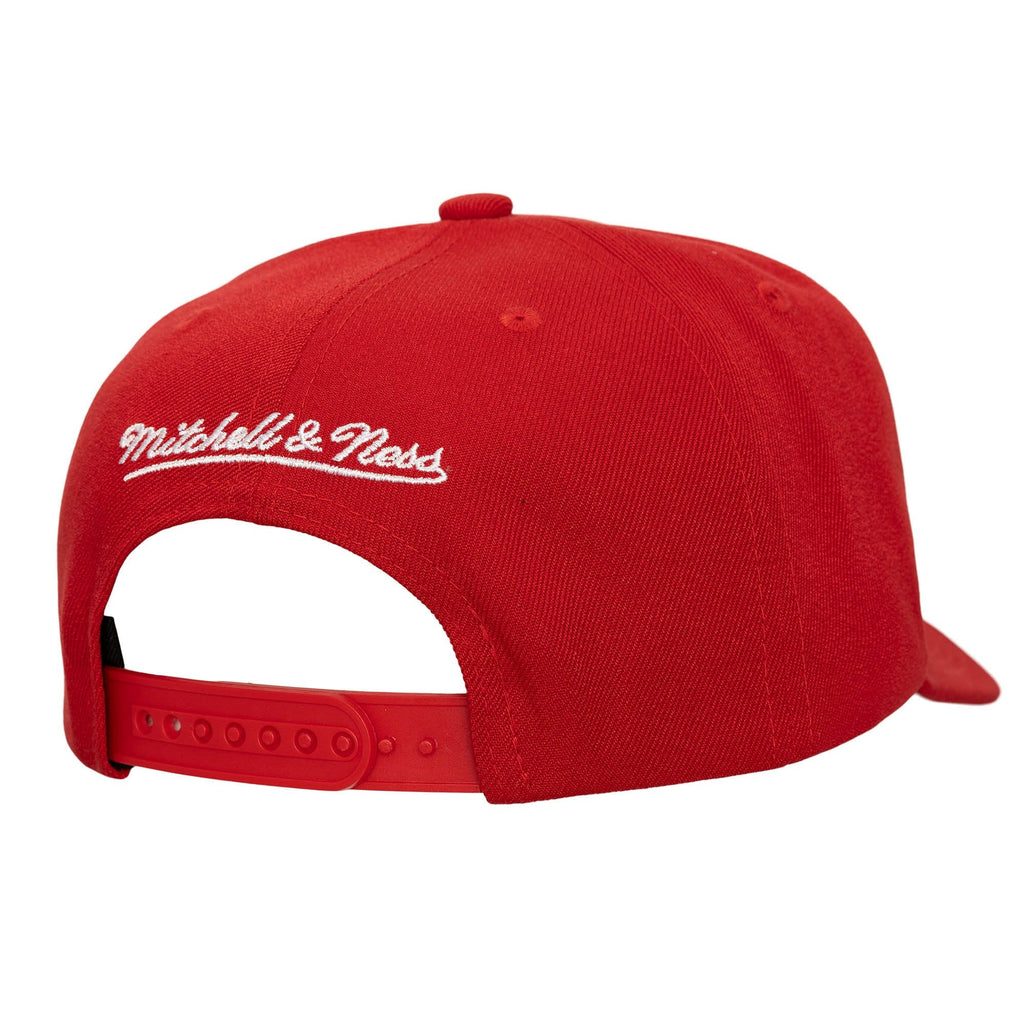 M&N NBA All That Bling Pro Snapback Chicago Bulls