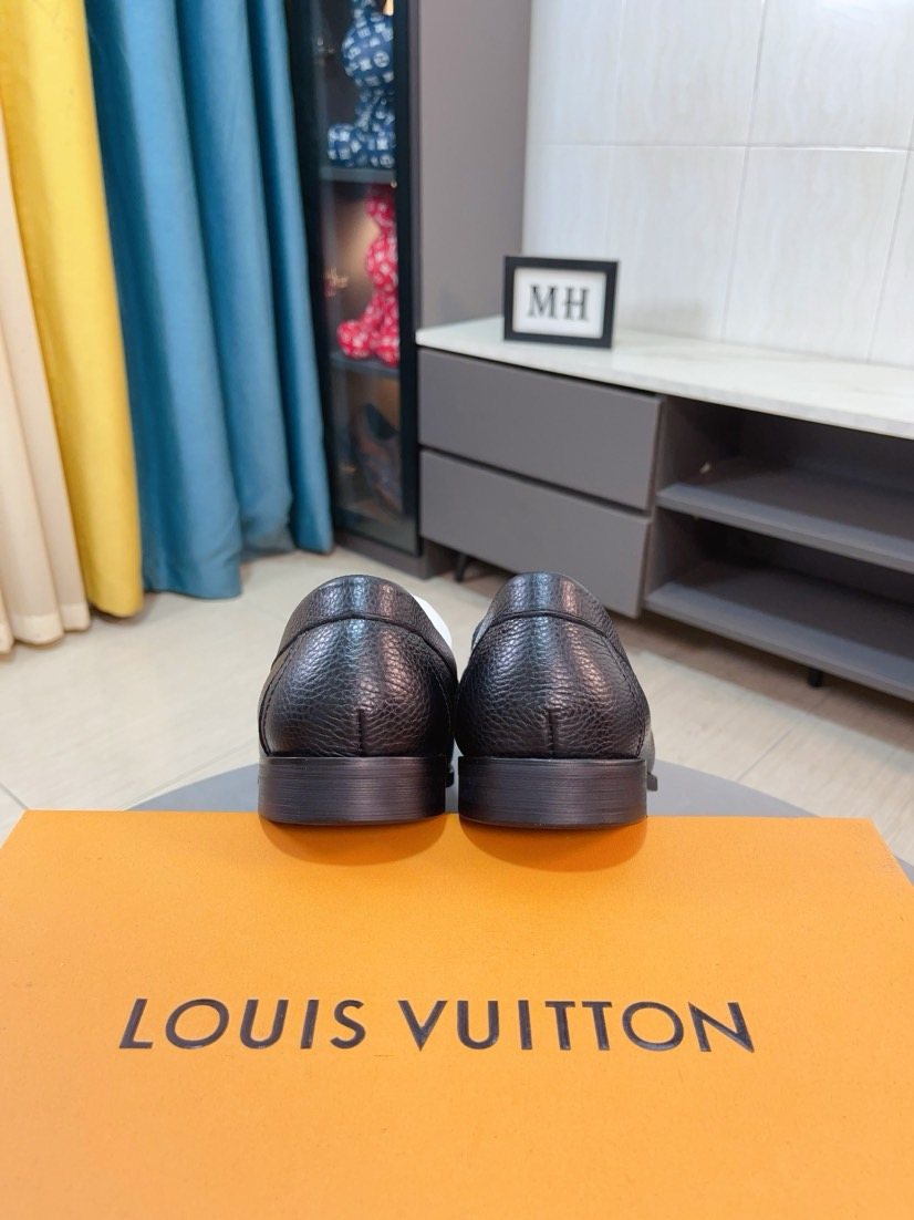 Louis Vuitton Dark Brown Textured Loafer