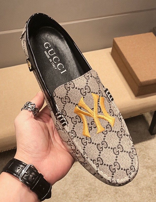 Gucci Beige Patterned Embroidered Loafers