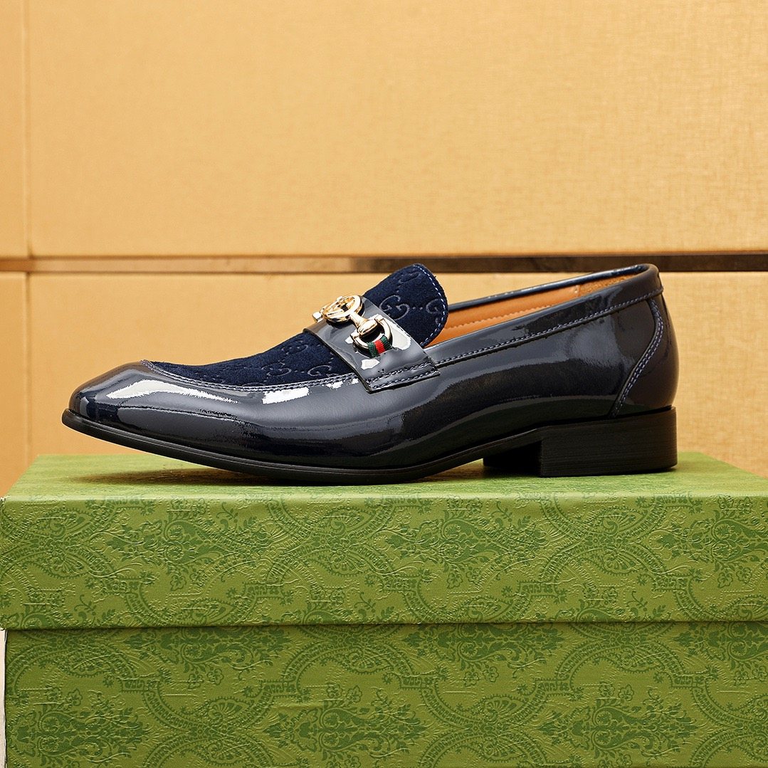 Gucci Patterned Metal Bit Loafers