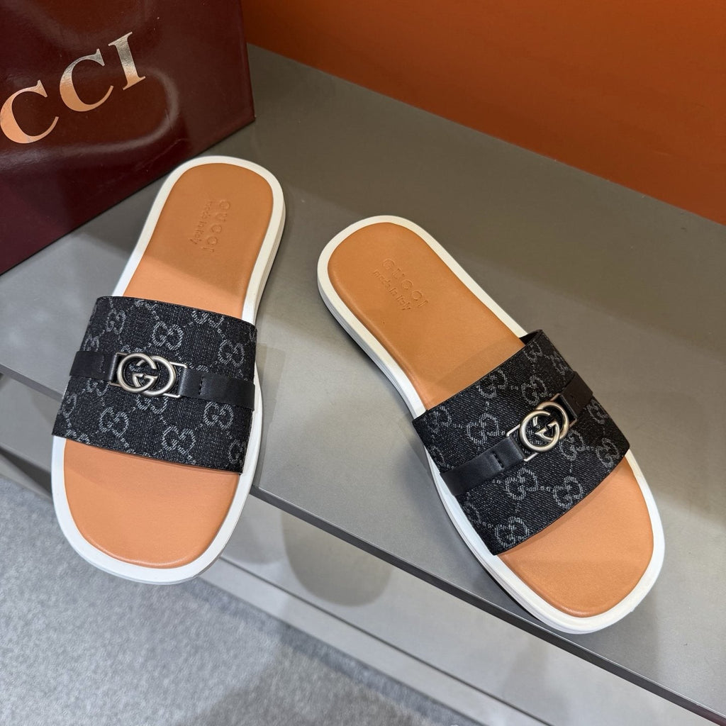 Gucci Patterned Strap Slide Sandals - Open Toe